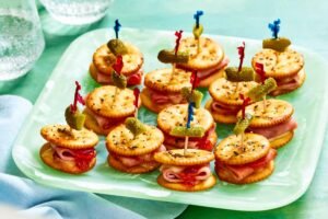 How to Make Simple Party Food Recipes for Any Occasion